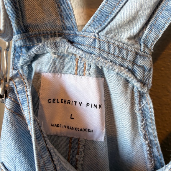 Celebrity Pink Women’s Large Relaxed Boyfriend Fit Overalls Denim Roll Cuff - Picture 6 of 13